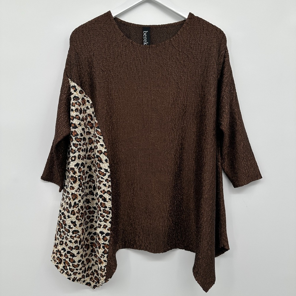 Berek Tunic Top Shirt Medium Crinkle‎ Stretch Animal Print
